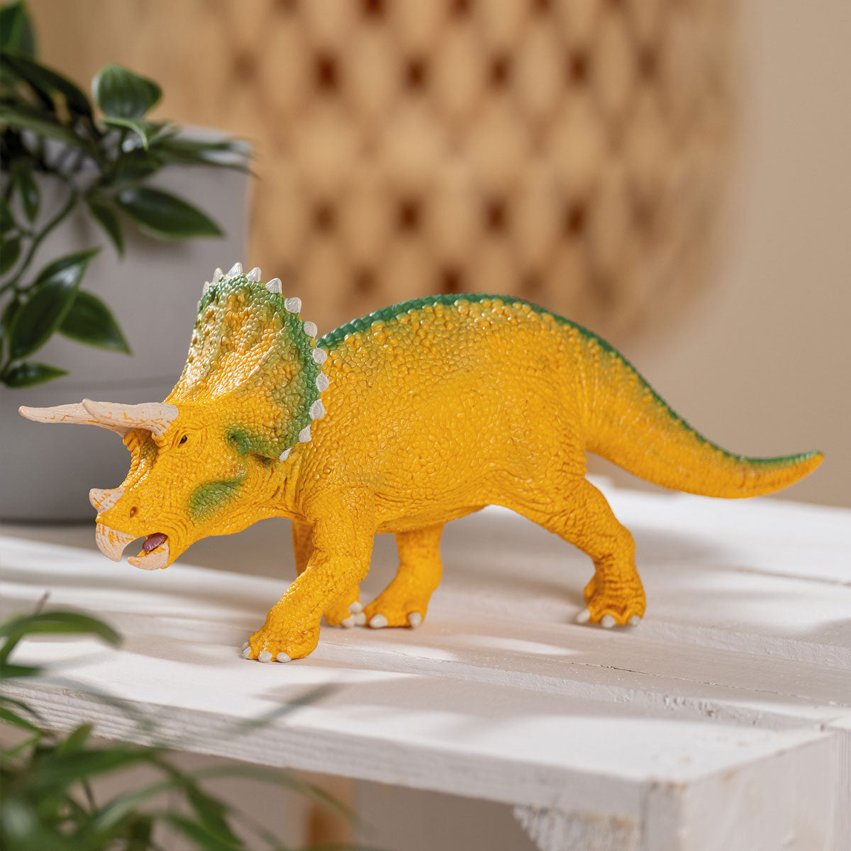 Triceratops żółty