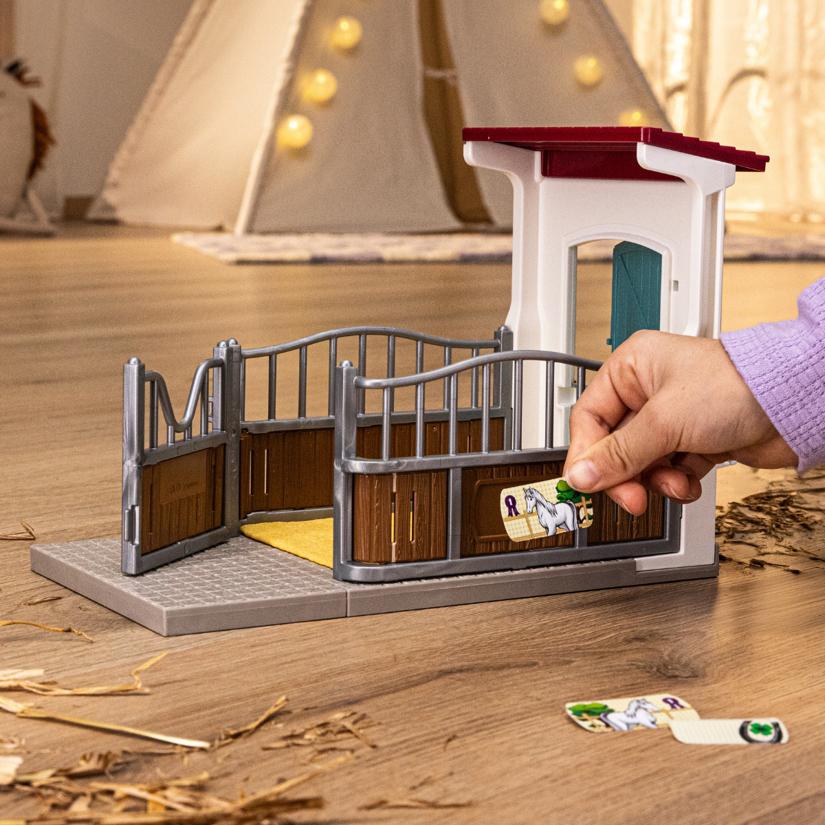 Modular horsebox